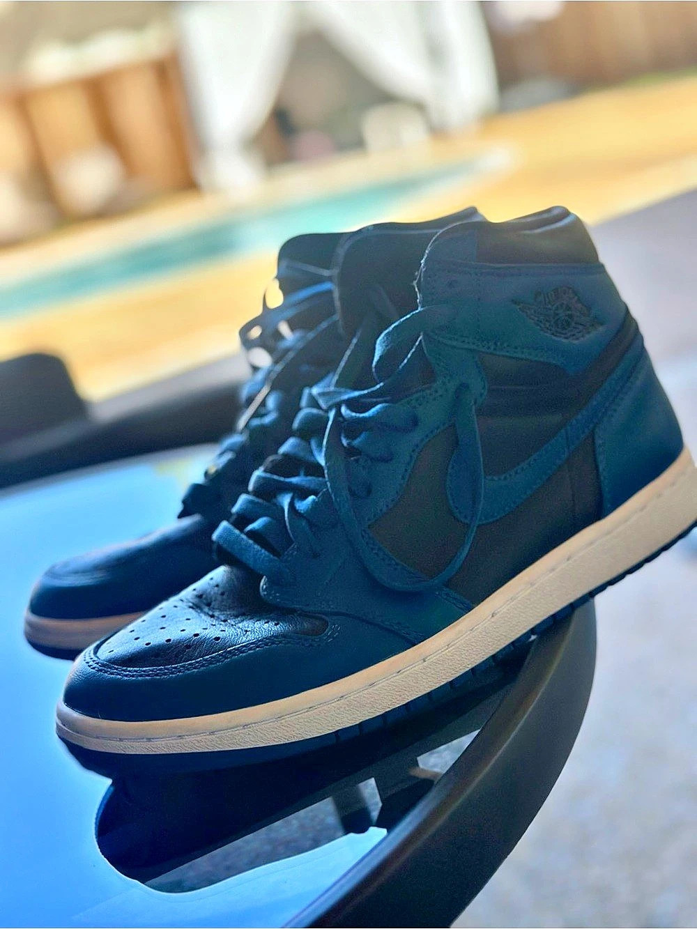 Jordan Air Jordan 1 Retro High OG 'Blue Moon' Blue Sneakers